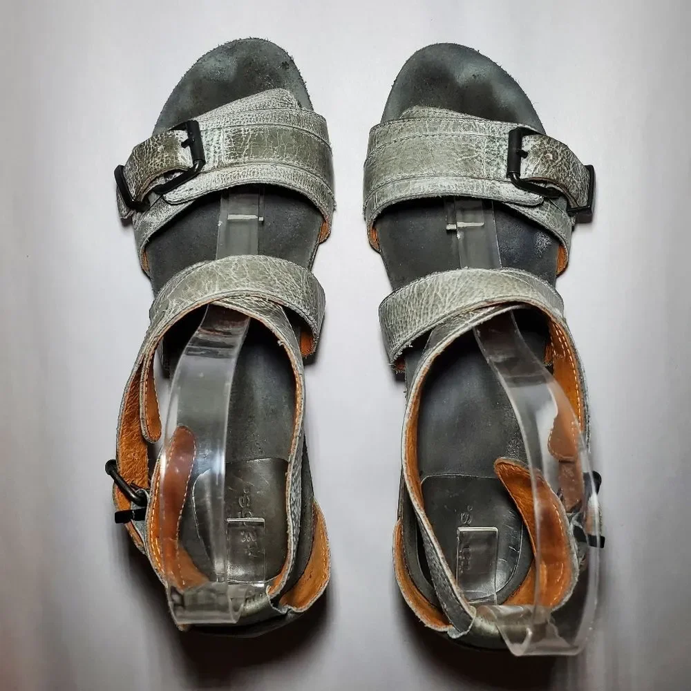 Taos Grey Wedge Sandals Size 38 (7 - 7.5)